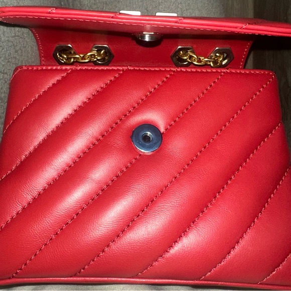 Off White Red Jackhammer 19 Quilted Chain Shoulder Bag - Picture 15 of 17